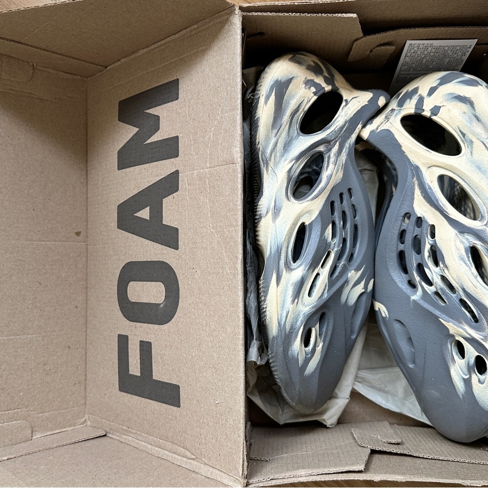 Yeezy Foam Runner – MX Grey / Marble – With Box Mens 7